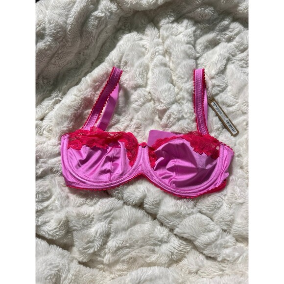 SKIMS x Lana Del Rey Valentines Stretch Satin unlined balconette bra NEON ORCHID - Picture 4 of 6